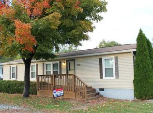 106 S Buchannan St, Ranson, WV 25438