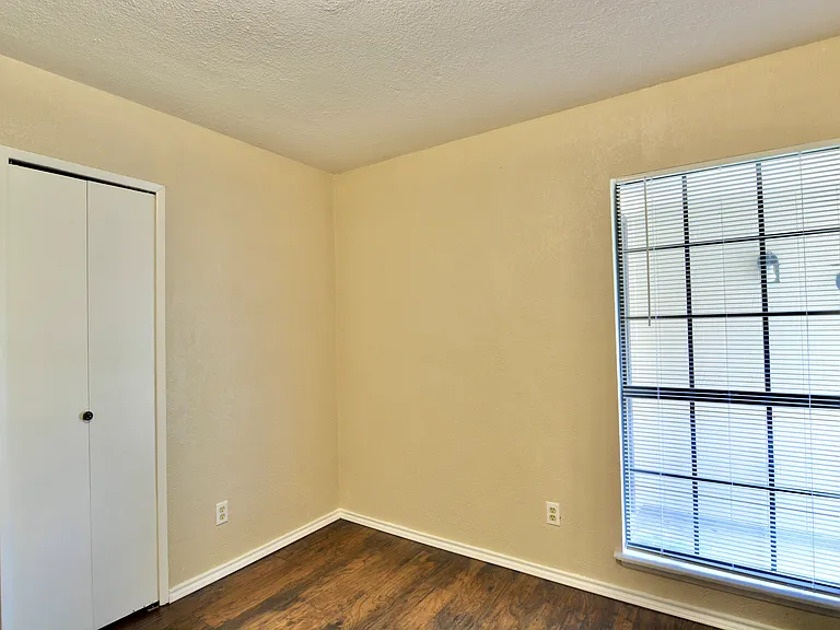 4133 Silverberry Ave — Photo 24