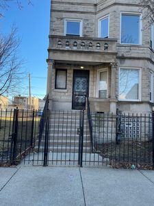 3649 W Lexington St, Chicago, IL, 60624