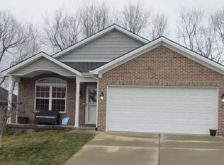 111 Dunlap Dr, Georgetown, KY 40324