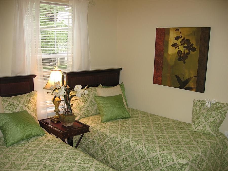 2nd image of 1446 Key Pkwy APT 202