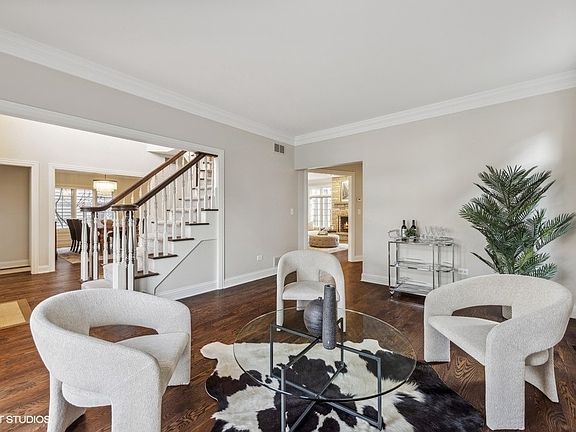3rd image of 135 Arthur Ave