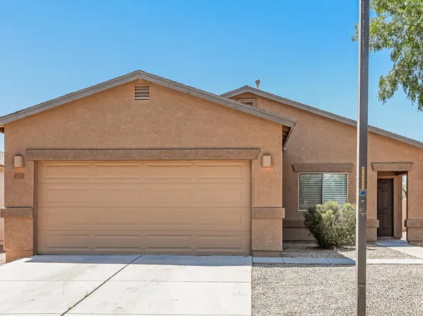 1733 E Silversmith Trl, San Tan Valley, AZ 85143
