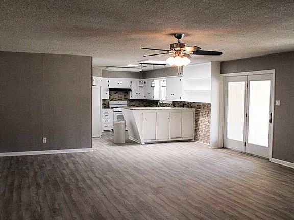 3rd image of 3708 48th St