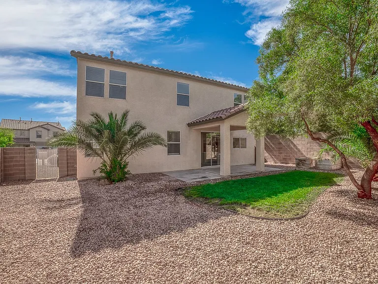 11273 Accademia Ct — Photo 25