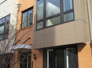 110 Cambria Walk, Alexandria, VA 22304
