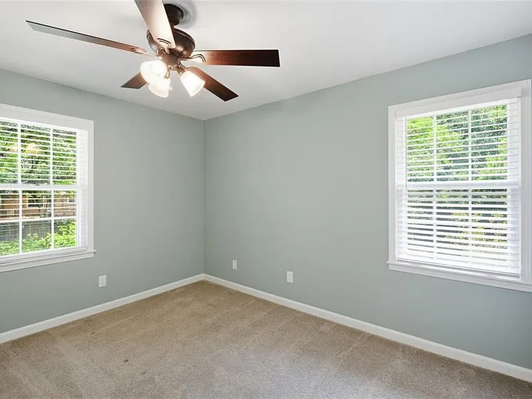 435 Stonebridge Dr — Photo 27