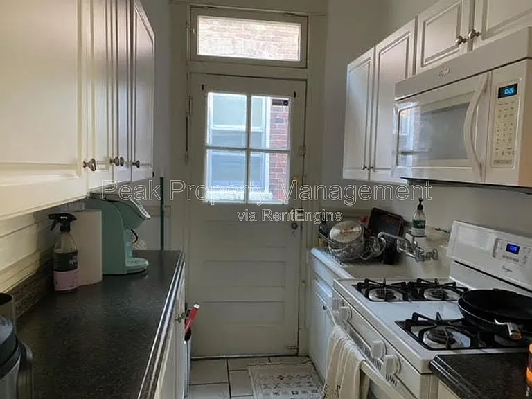 2424 Stuart Ave — Photo 7