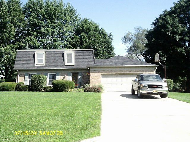 1st image of 322 S Hillcrest Dr
