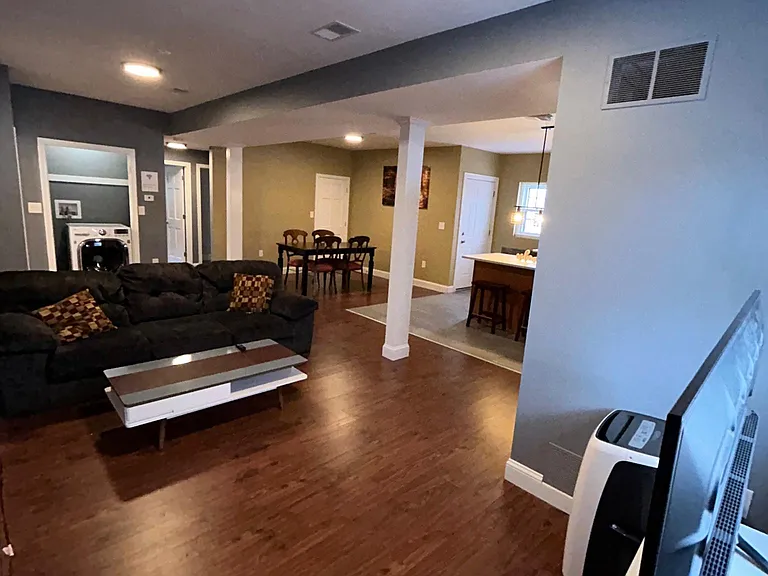 26 Bessom St #3 — Photo 7