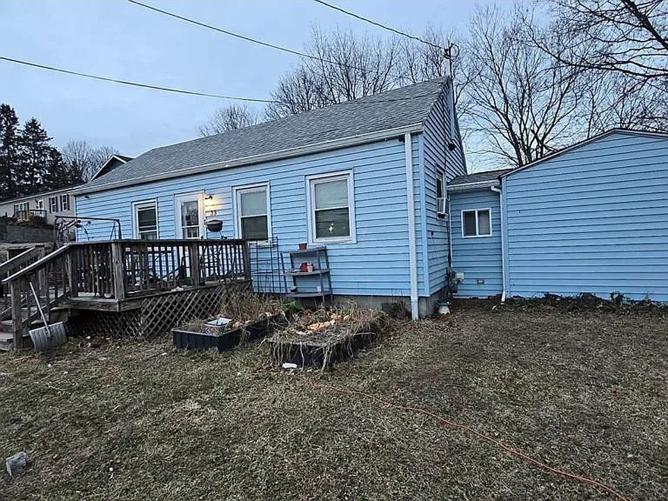 1st image of 33 Barker Pl