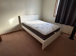 2364 South St APT B, Elgin, IL 60123