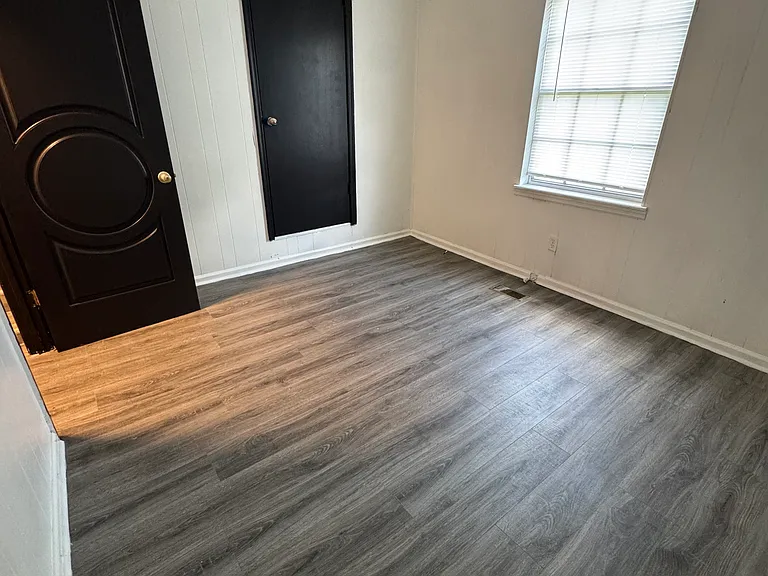 120B Jerry D Coleman St #B — Photo 8