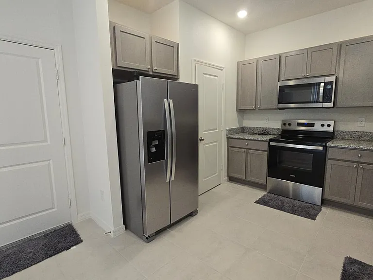 9072 Norley Ct — Photo 10