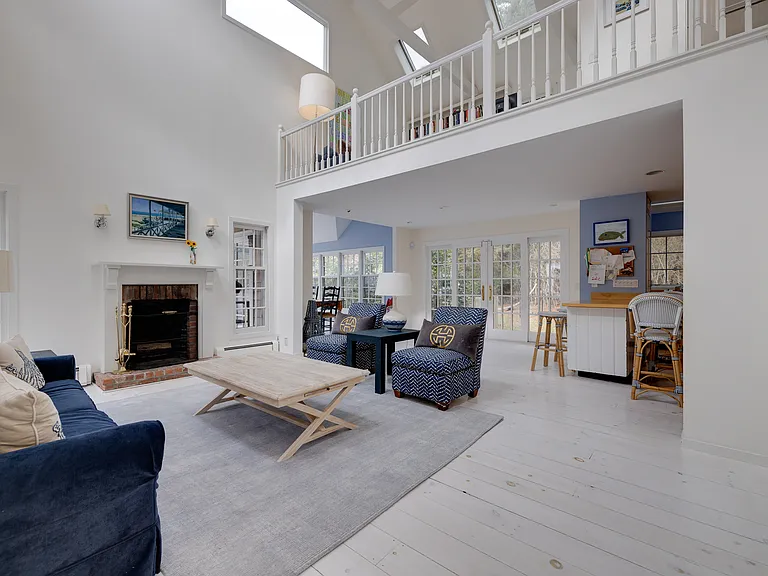 35 Green Hollow Rd — Photo 5