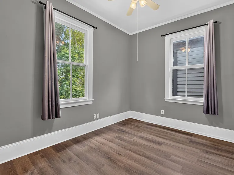 1419 Barnard St #B — Photo 23