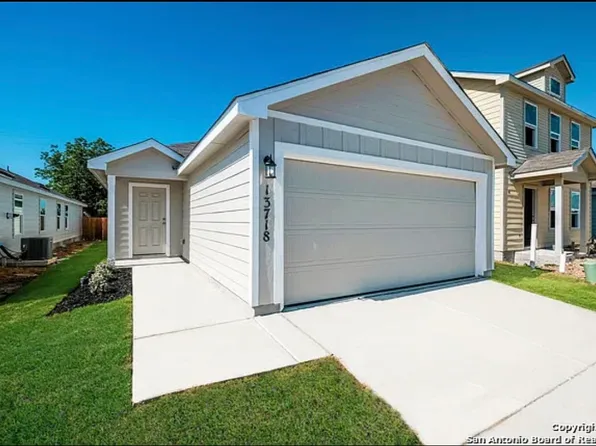 3717 Wentz Hill Dr, New Braunfels, TX