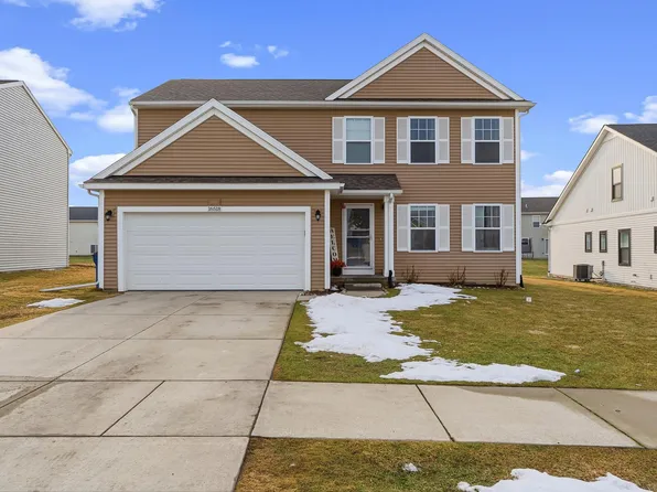 16518 Bedington Dr, Linden, MI 48451
