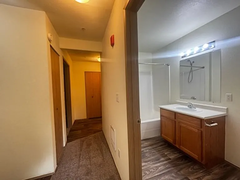 Belleau Woods Apartment Homes — Photo 13