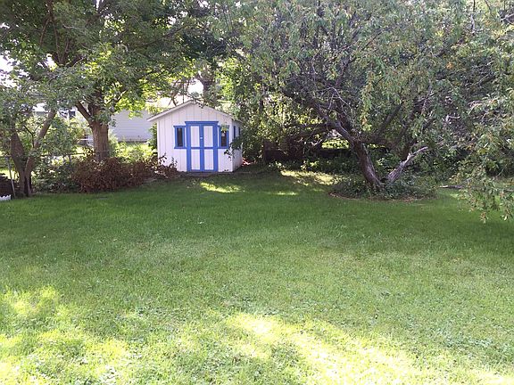 3rd image of 3715 Kentucky Dr