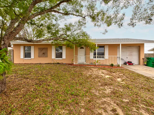 2177 Watts Dr, Mims, FL 32754