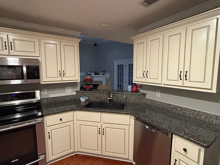 377 Sandleton Way — Photo 22