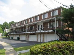 1686 Karg Dr, Akron, OH 44313