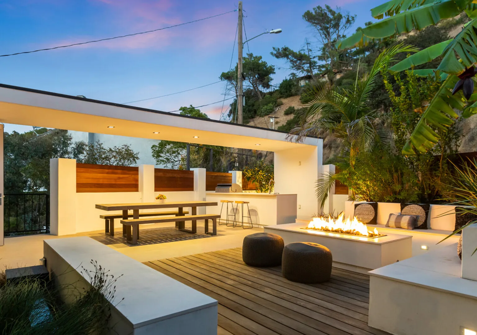 Perfect House and View in LA — Photo 3