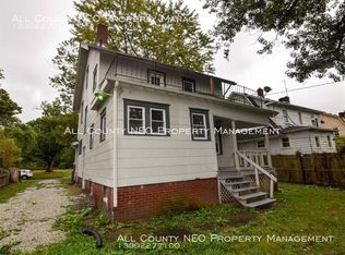 321 Grace Ave, Akron, OH 44320