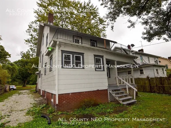 321 Grace Ave, Akron, OH 44320