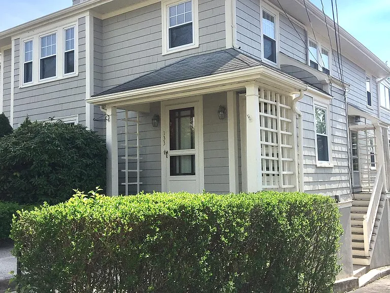 131 Madison Ave — Photo 1