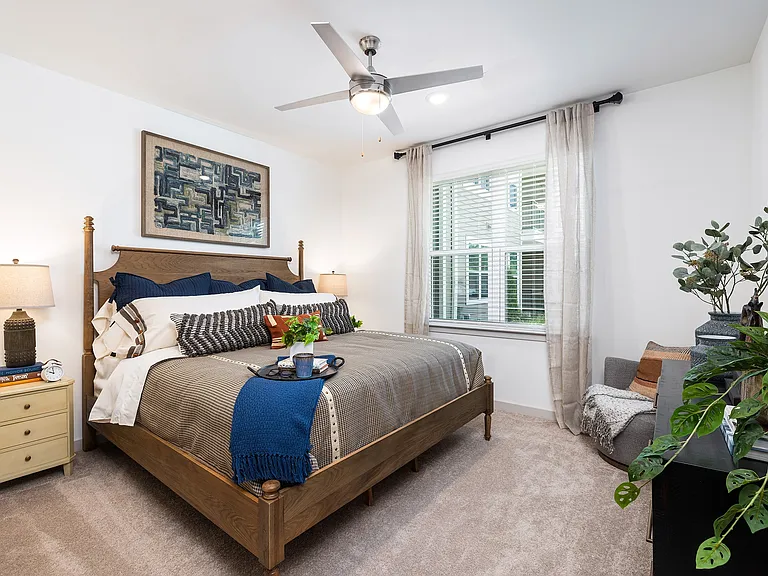 Large Bedroom