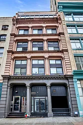 356 Broadway in Tribeca