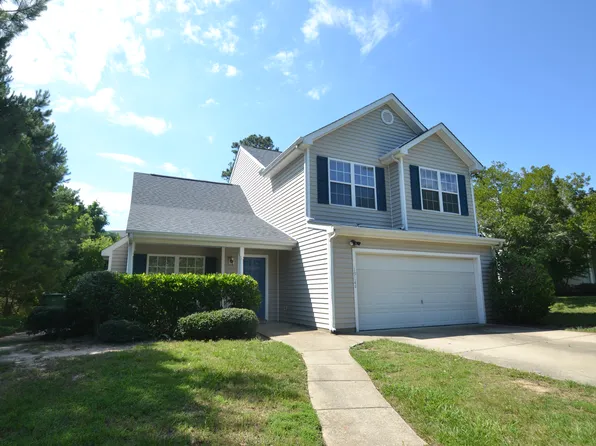 1914 Sterling Hill Dr, Fuquay Varina, NC 27526