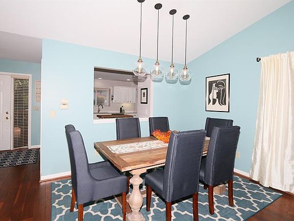 5th image of 28 Miami Lakes Dr