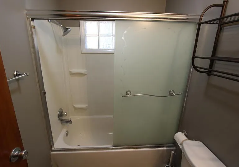 218 Alexander Ave #APART1 — Photo 29