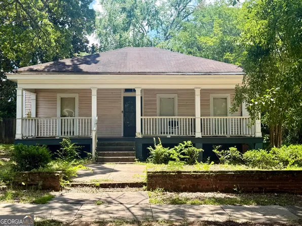 528 E Chappell St, Griffin, GA 30223