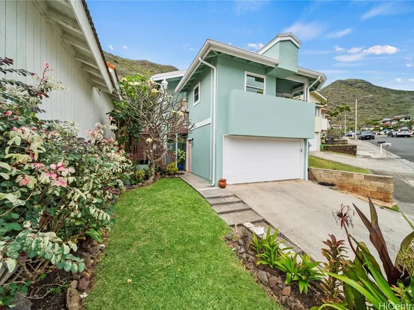 818 Kealahou St, Honolulu, HI 96825