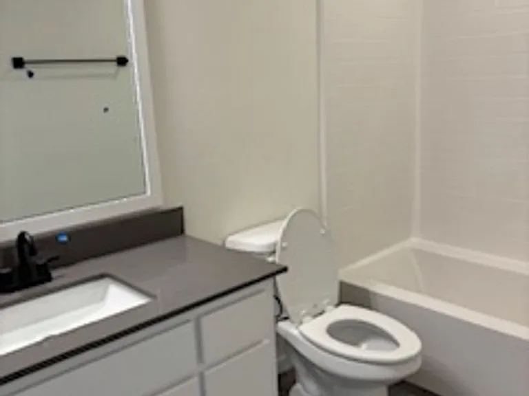 18104 Austin Ct — Photo 10