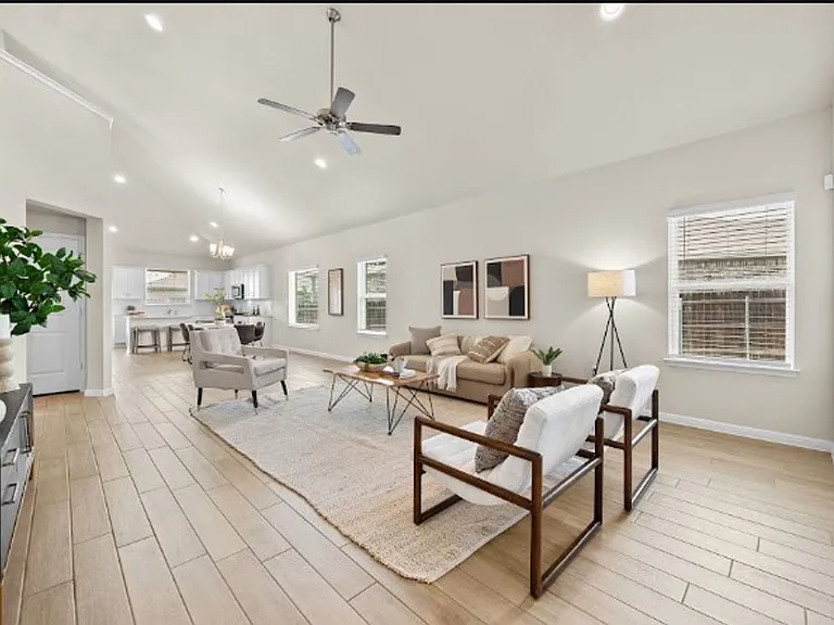 2413 Star Hill Ranch St — Photo 5