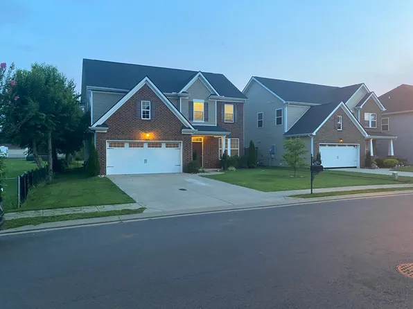 2429 Miranda Dr, Murfreesboro, TN 37129