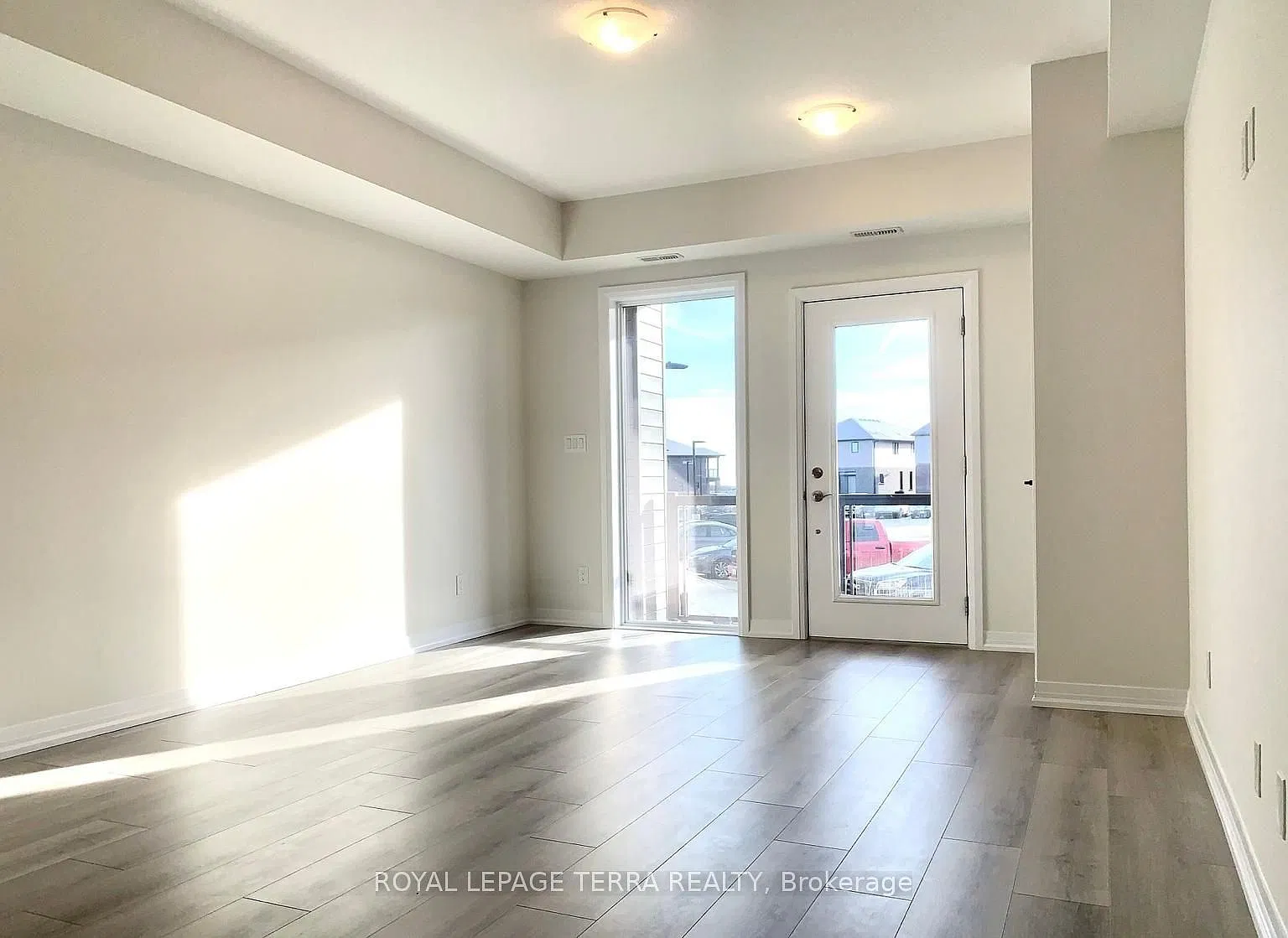 2 bed, $2,300 — Photo 3