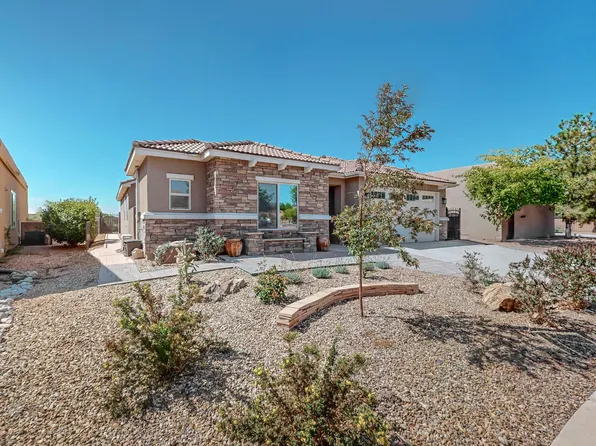 912 Cottonwood Cir, Bernalillo, NM 87004