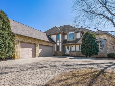 2307 Old Glenview Rd, Wilmette, IL, 60091