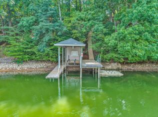 19 Chestnut Pointe Dr, Hardy, VA 24101