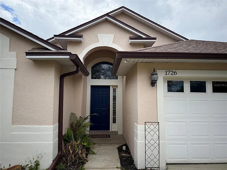 1726 Nestlewood Trl — Photo 3