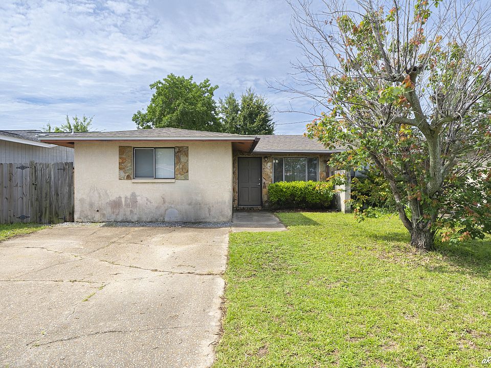 1st image of 1125 Bradley Cir