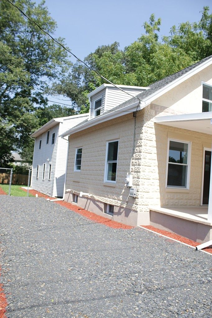 114 Lenox Ave, East Stroudsburg, PA 18301 Zillow