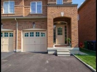 22 Frenchpark Cir, Brampton, ON L6X 0Y5