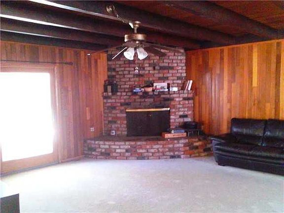 2nd image of 3203 Neosho Pl